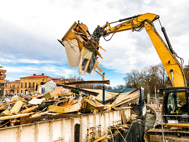 Best Commercial Cleanout Services  in Foley, MN